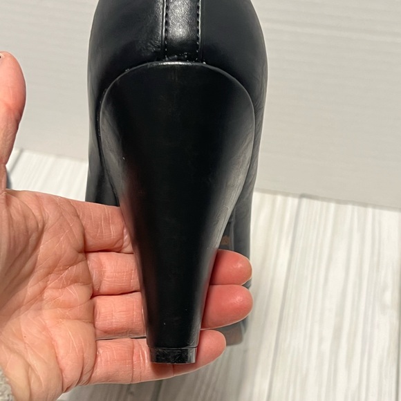 Bettie page shoes by Ellie black heels size 11 new - Picture 4 of 9